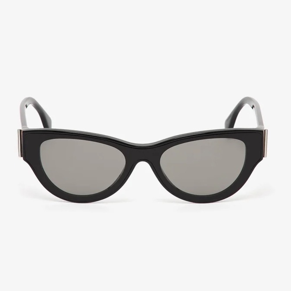 FENDI FIRST CAT-EYE SUNGLASSES SHINY BLACK $460 NWT - Picture 2 of 9